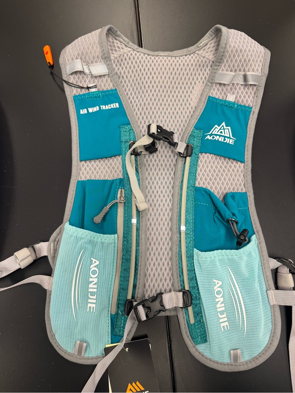 AONIJIE Teal & Light Teal Hydration Vest